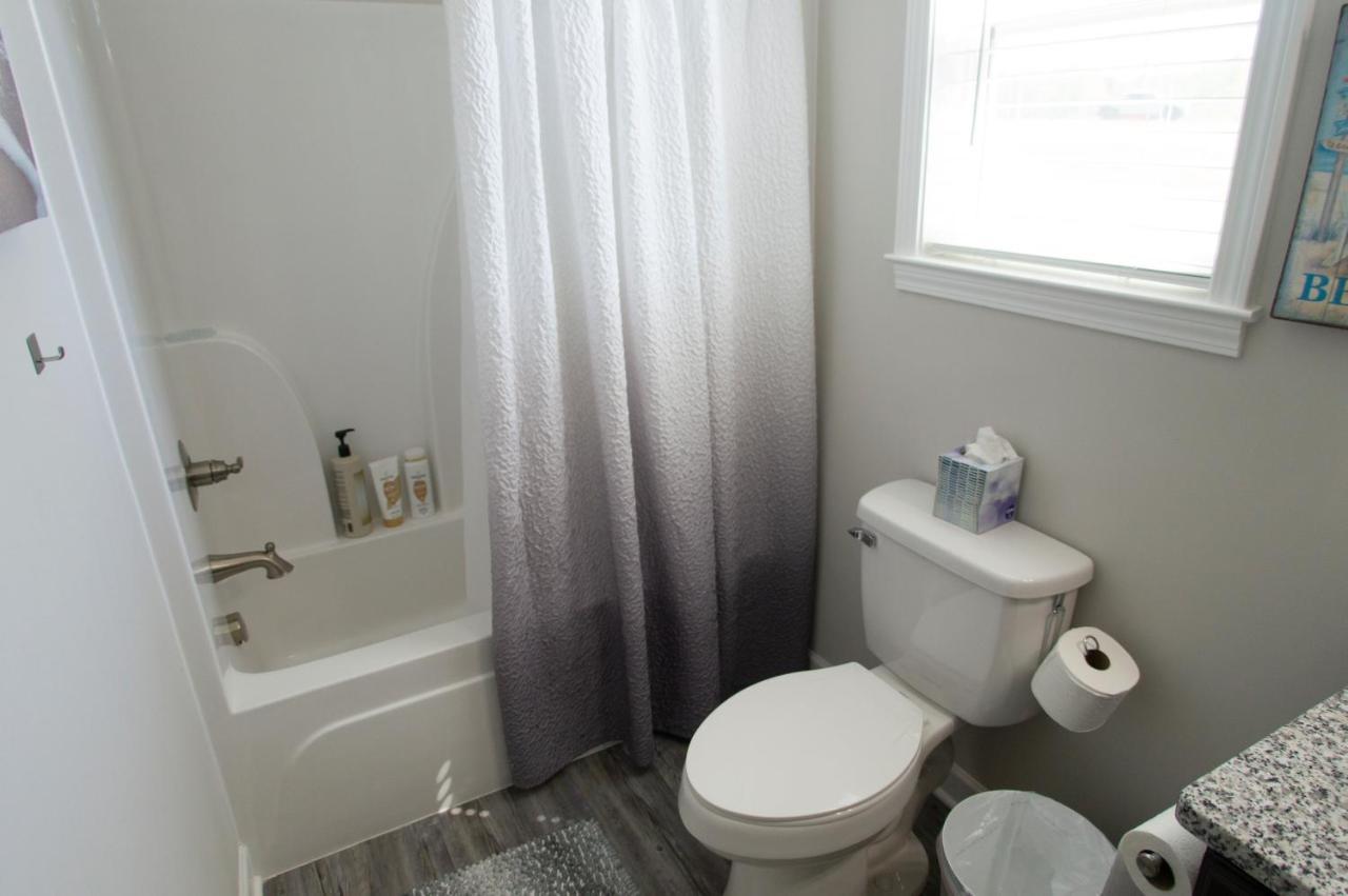 Great Little Guest Suite With Private Entry & Deck! Pet Friendly & 30 Mins To Nashville! Ashland City Екстер'єр фото